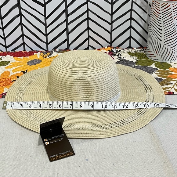 NWT Free Authority Outdoors Floppy Tan Sun Hat with UPF 50+, OSFM - Picture 15 of 15